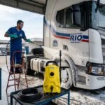 Lavadora de Alta Pressão Kärcher Compacta 1500 PSILibras 1400W 300Lh com Aplicador de Detergente e Lança Regulável 220V